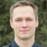 Prof. Dr. Benjamin Leiding